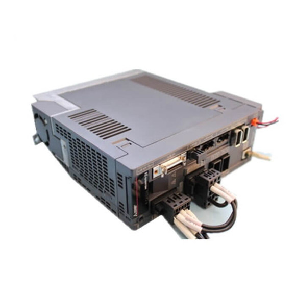 Mitsubishi MELSERVO-J4 Servo Amplifier With Drive 400W MR-J4W2-44B