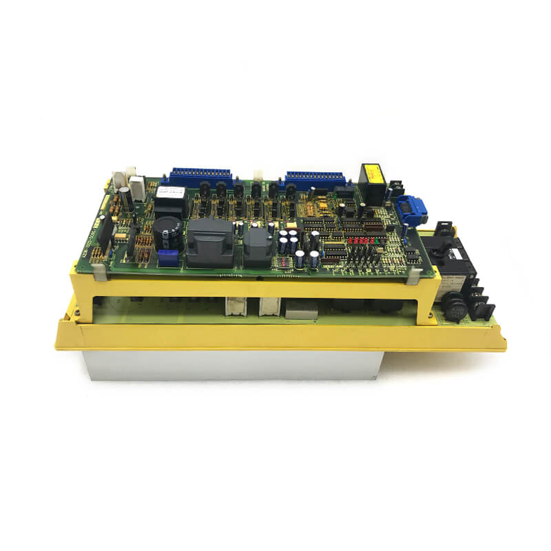 מודול FANUC SERVO AMPLIFIER A06B-6058-H004 A06B-6058-H005