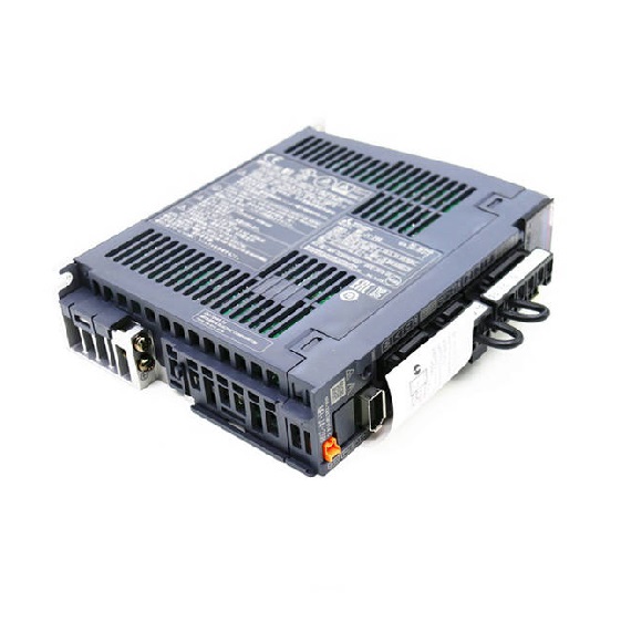 Servo pojačalo serije Mitsubishi MELSERVO-J4 200W MR-J4-20B