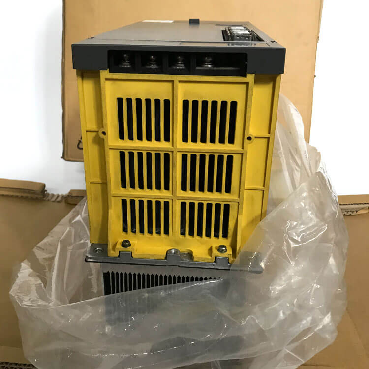 Fanuc Spindle Amplifier Module A06B-6102-H122#H520 A06B-6102-H215#H520