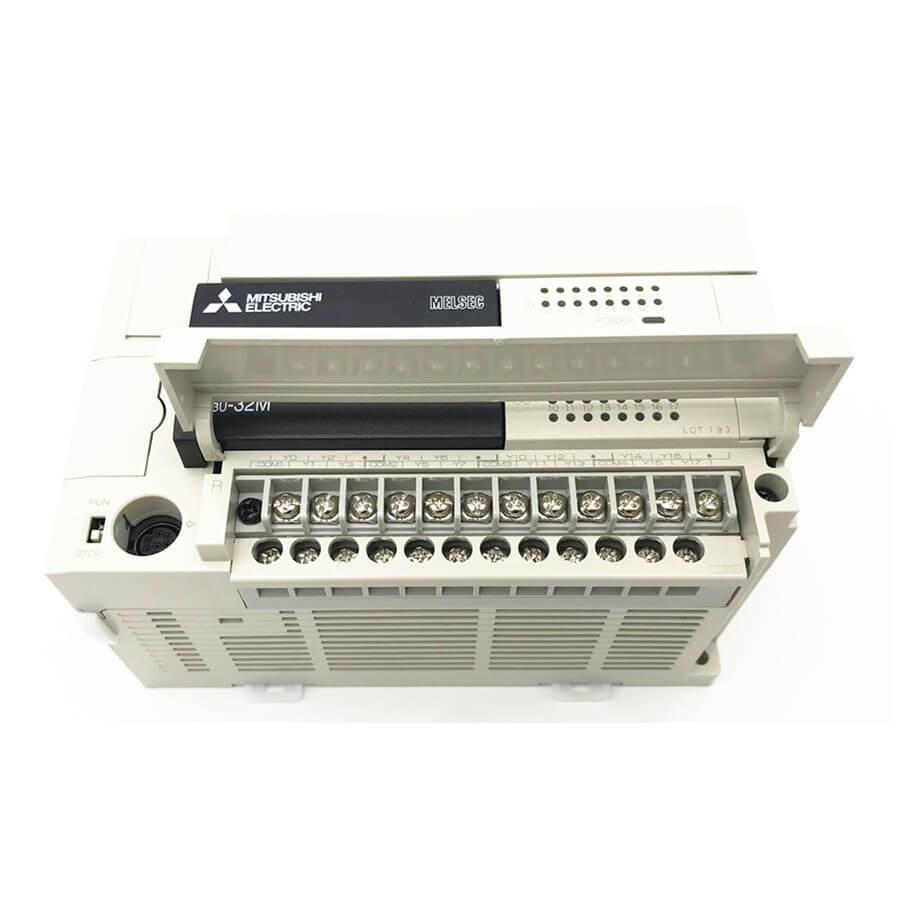 Mitsubishi PLC kontroliera modulis FX3U-32MR/DS FX3U-32MT/DS