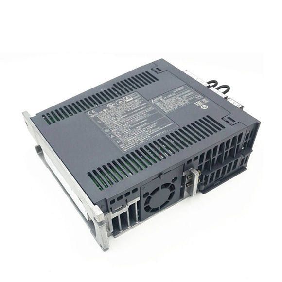 Servoamplificador Mitsubishi MELSERVO-J4 Sèrie 1KW MR-J4-100B-RJ