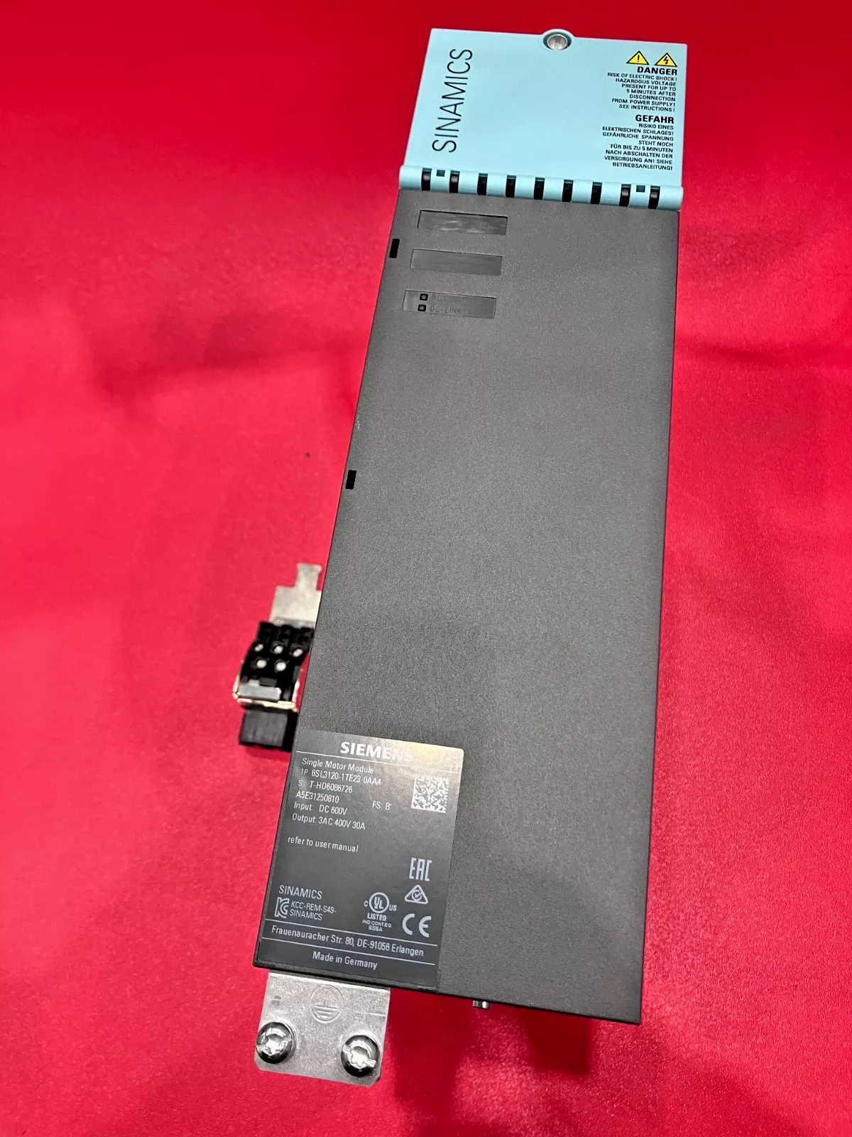 Siemens 6SL3120-1TE23-0AA4 SINAMICS S120 Single Motor Module